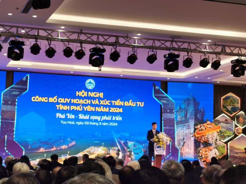 Conference to announce Provincial Planning and Investment Promotion of Vietnam Phu Yen Province 2024.